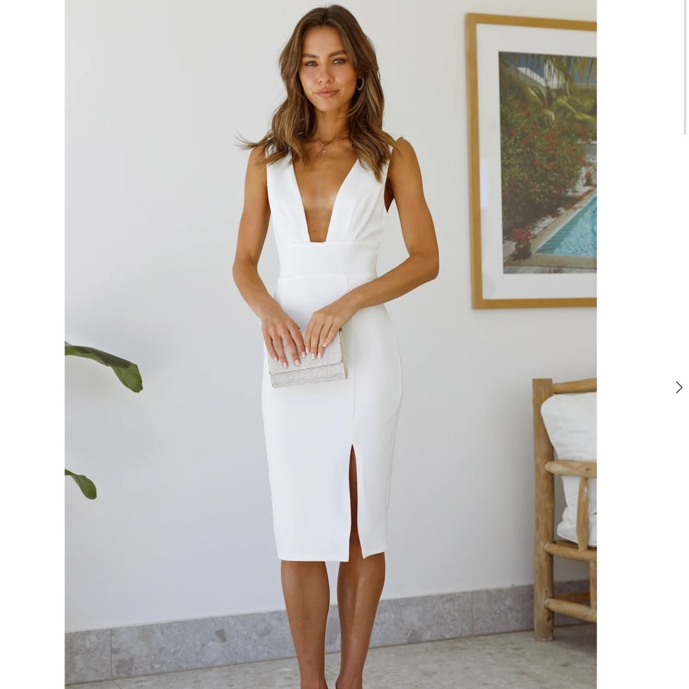 Hello Molly caught inbetween midi dress white ￼
